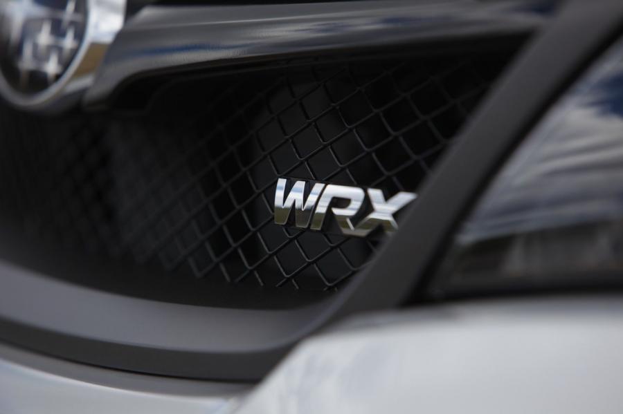  Subaru Impreza WRX Sedan 2011 года  (фото 3 из 34)